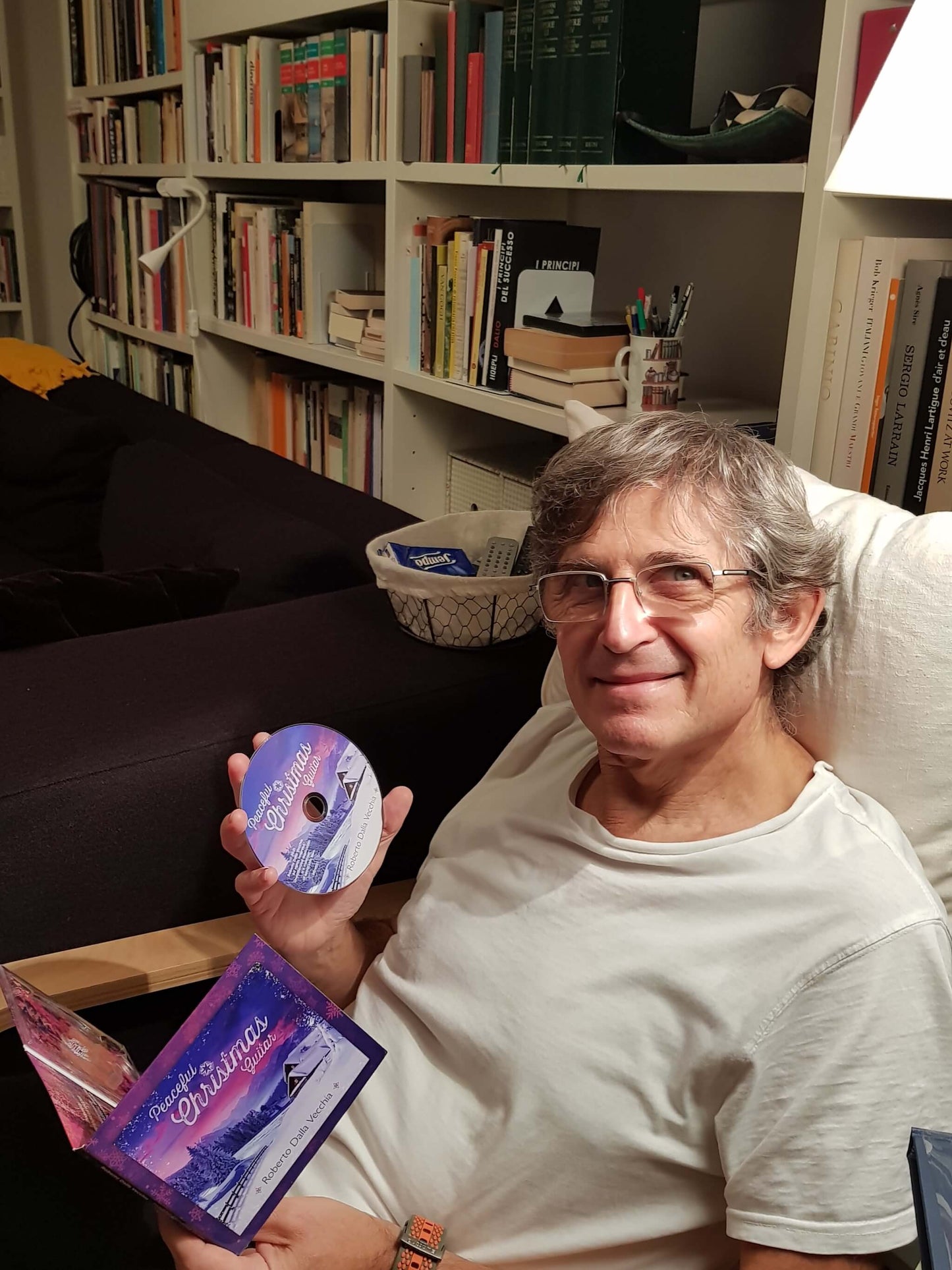 Peaceful Christmas Guitar (Physical CD)